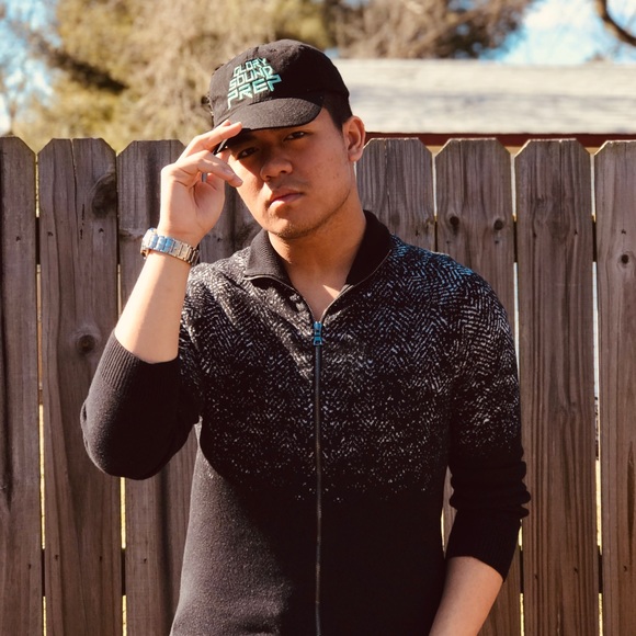 Meet your Posher, Nolan - Picture 1 of 5